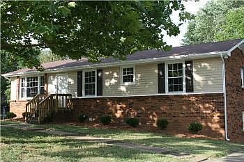 1st image of 1504 S Freestone Dr