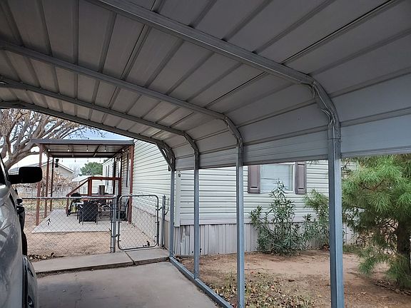 3rd image of 7100 Airline Dr