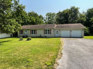 224 Pleasant Valley Rd, Lyons, NY 14489