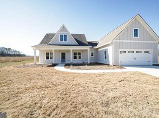 1458 C O Draper Rd, Comer, GA 30629