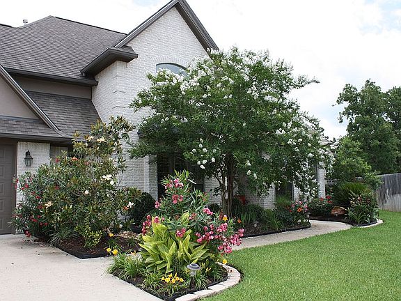 2nd image of 4410 Longthorpe Ct