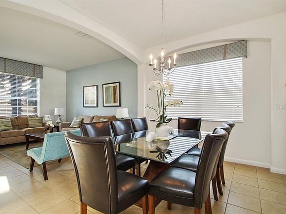 4th image of 4401 Acorn Ct