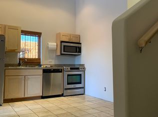 810 Calle Saragosa, Santa Fe, NM 87505