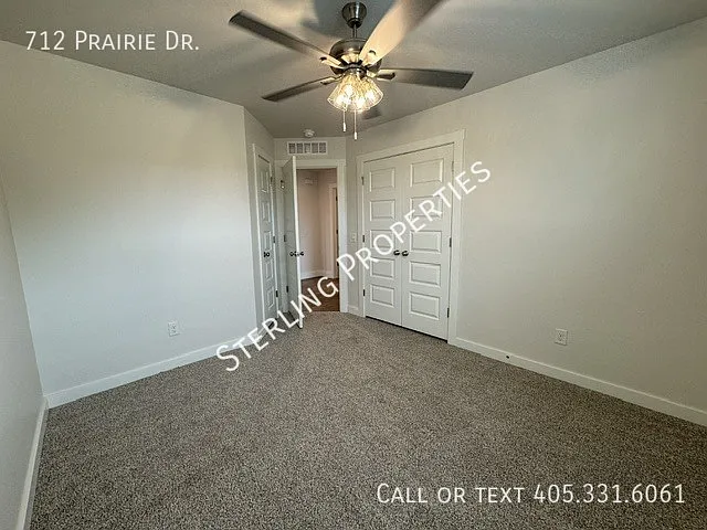 712 Prairie Ln — Photo 10