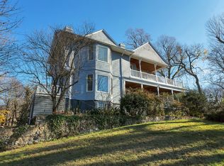 5 Porter Pl, Sea Cliff, NY