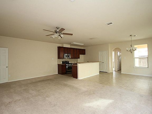 3rd image of 2610 Wilson Creek Ln