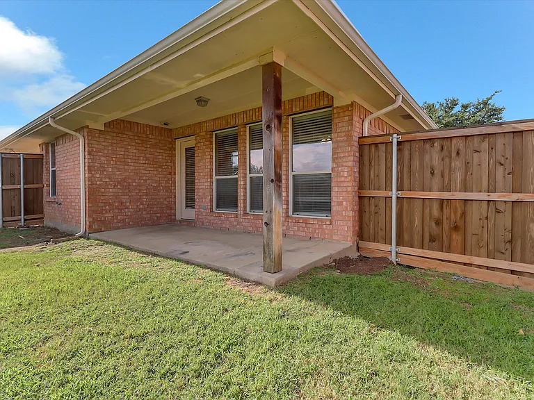4154 Parterre Dr — Photo 24