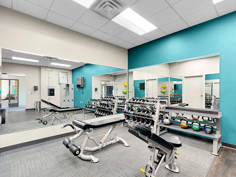 Shoreview Grand — Photo 14