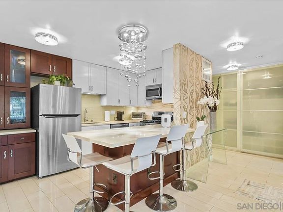 2nd image of 13754 Mango Dr Unit 123