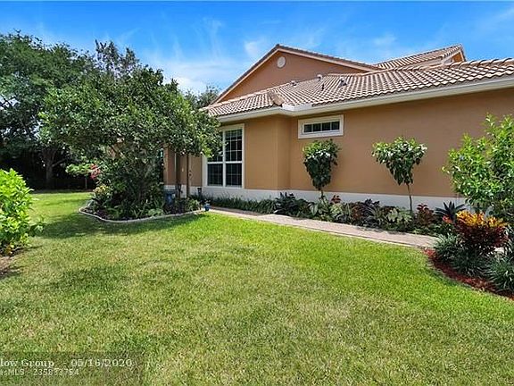 4th image of 4393 Colony View Dr