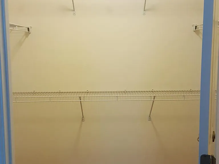 master bed closet
