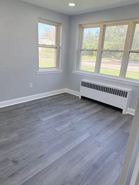 3 bed, 1272 sqft, $2,990 — Photo 2