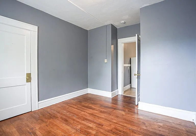 72 Kensington Ave #2L — Photo 13