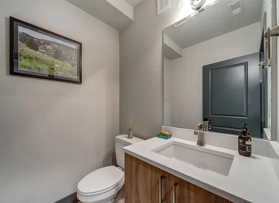 3 bed, 1586 sqft, $3,200 — Photo 4