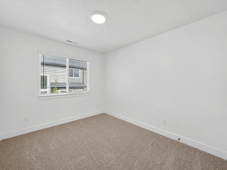 12666 S Bishop Pass Cv — Photo 20