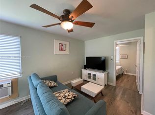 611 N L St APT 2, Lake Worth, FL 33460