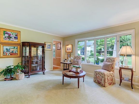 5th image of 3018 Stratford Dr