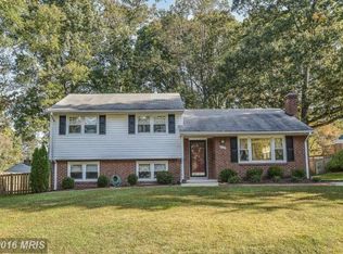 8140 Drayton Ln, Springfield, VA 22151
