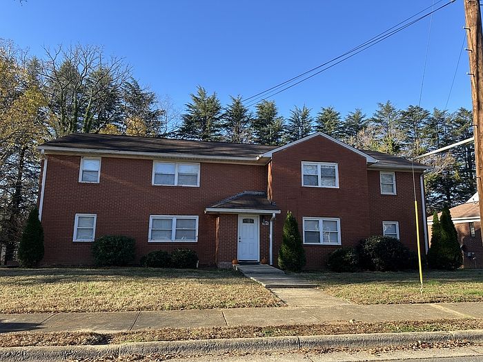 1st image of 329 Bost St #1