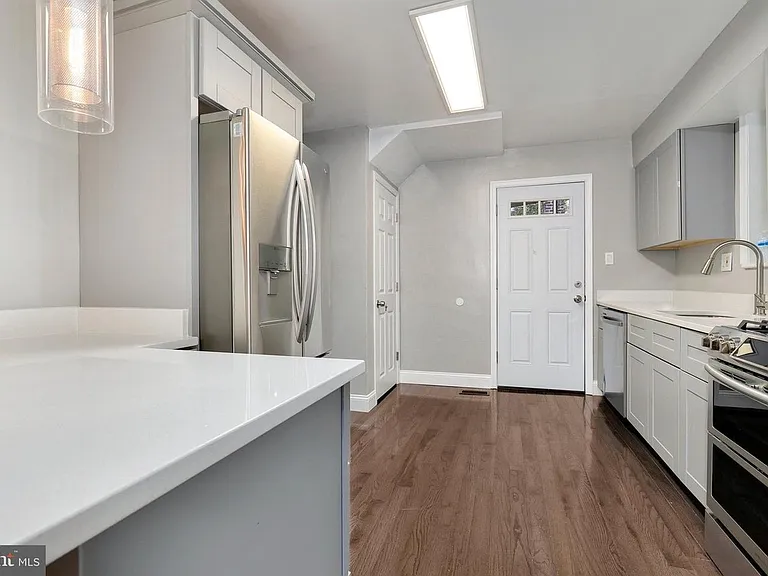 3682 Camden St SE #2 — Photo 9