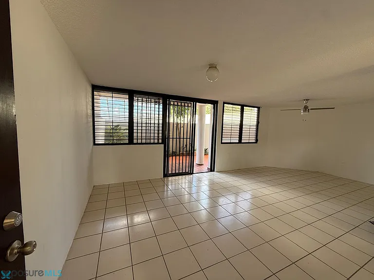 110 Avenue Montecarlo #110 — Photo 3