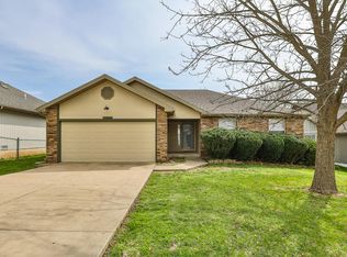 3124 E Lark St, Springfield, MO 65804