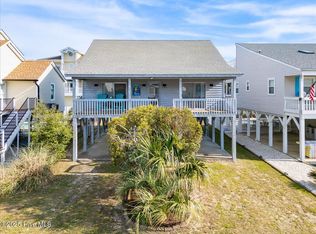 290 E 2nd St, Ocean Isle Beach, NC 28469