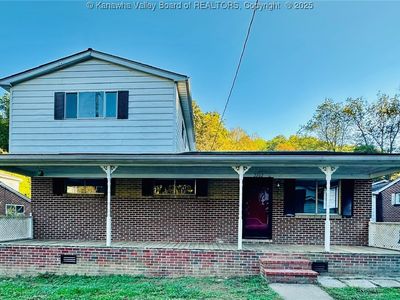 2262 Main Dr, Saint Albans, WV, 25177