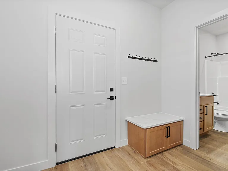 622 W Matthew Trl — Photo 19
