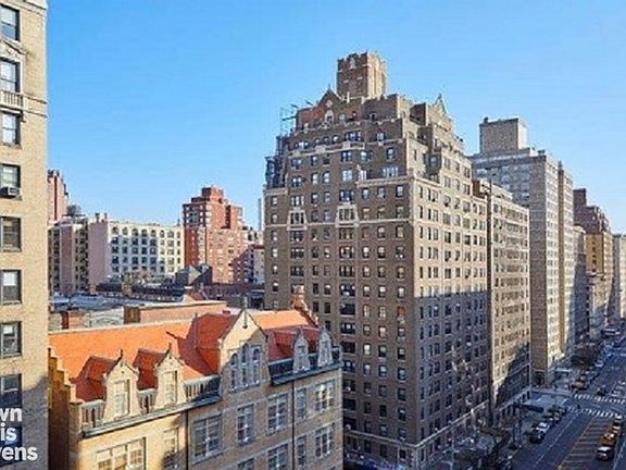 3rd image of 300 W 83rd St #11B