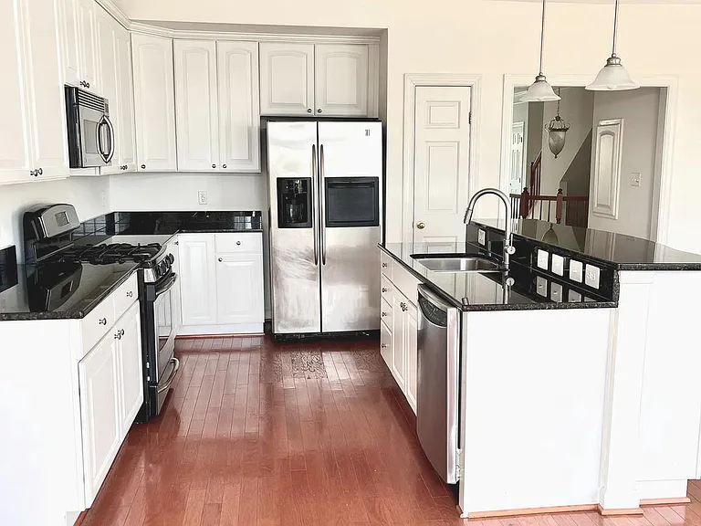5605 Harrington Falls Ln #F — Photo 38