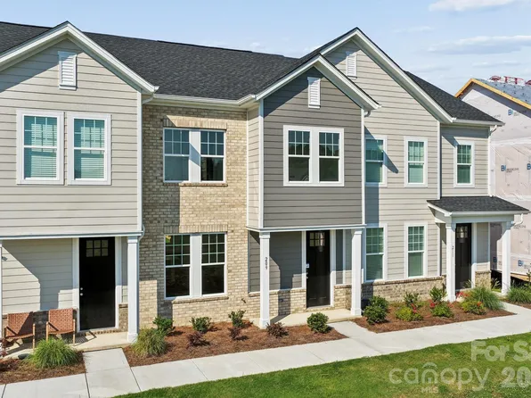 213 Vanguard Ln #19, Gastonia, NC 28056