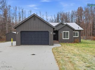 6891 W Cambridge Dr, Wasilla, AK 99623