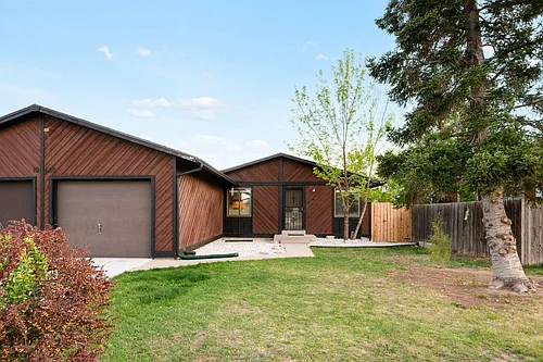 10620 W 64th Pl #B Photo 1