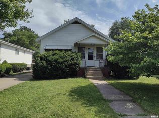 1262 W Losey St, Galesburg, IL 61401