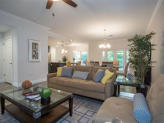 4th image of 845 Date Palm Ln