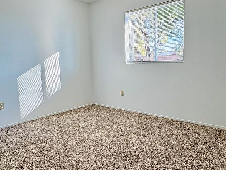 Gateway Villa — Photo 57