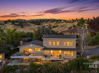 130 W Horizon Dr, Boise, ID 83702