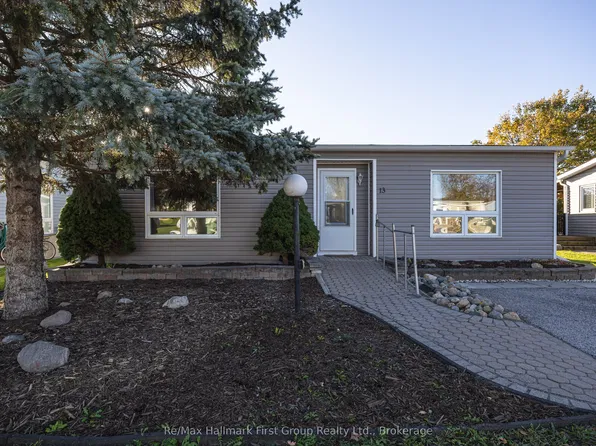 13 Heritage Ln, Clarington, ON L1B 1A5