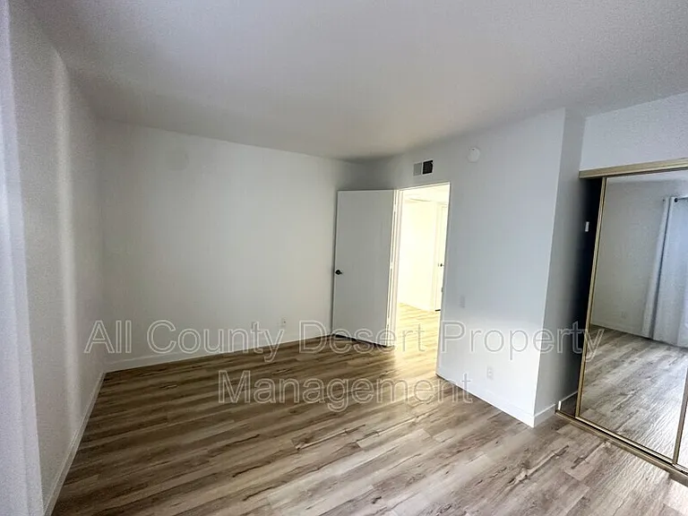 1675 Fairway Cir — Photo 12