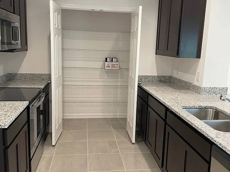 1120 Myrtle Hammock Ln — Photo 5
