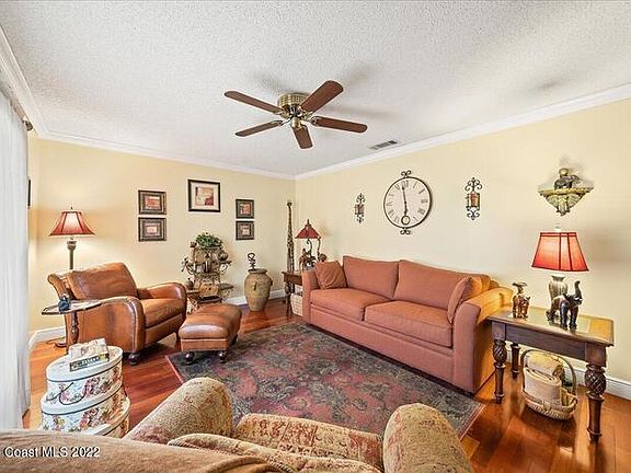 2nd image of 6012 Albanene Ave