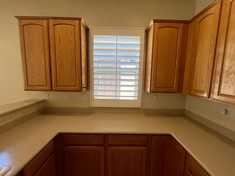 525 Brooklawn Dr — Photo 50