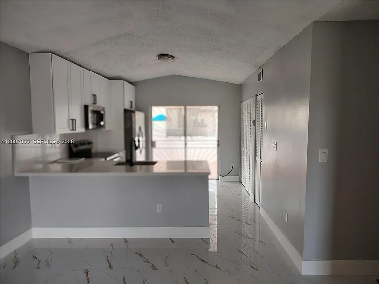 2250 W 74th Pl #8C — Photo 6