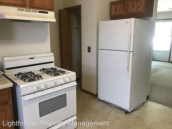 4th image of 42 50th St SW APT B