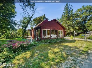 32582 232nd St, Eldora, IA 50627