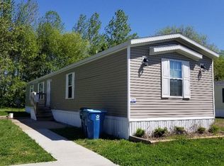 245 Wonderland Dr, Alton, IL 62002