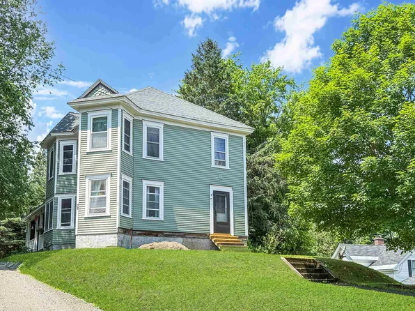 13 Monadnock Street, Colebrook, NH 03576