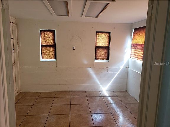 4th image of 2518 Highland Ave