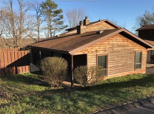 101 Hunters Ridge Rd, Charleston, WV 25314